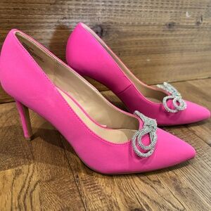 BCBGeneration Anna Crystal Bow Pumps Heels Women's Size 8